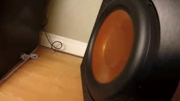 Klipsch R12SW 12" 400-Watt Powered Subwoofer flex