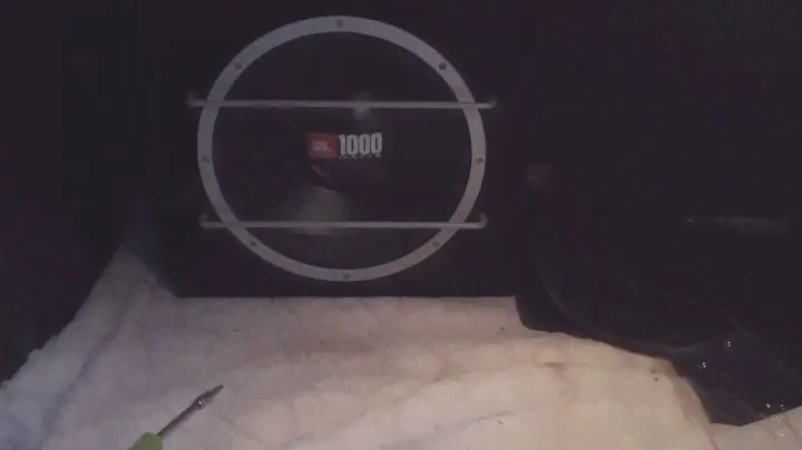 JBL 1000 сабвуфер