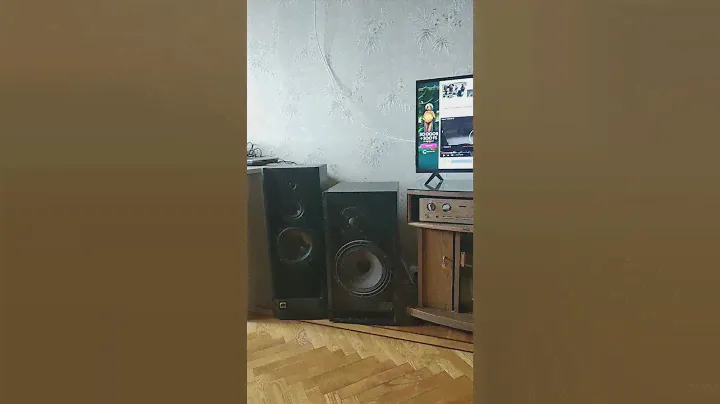 Music, Onkyo 9711, Arcus TM 69.