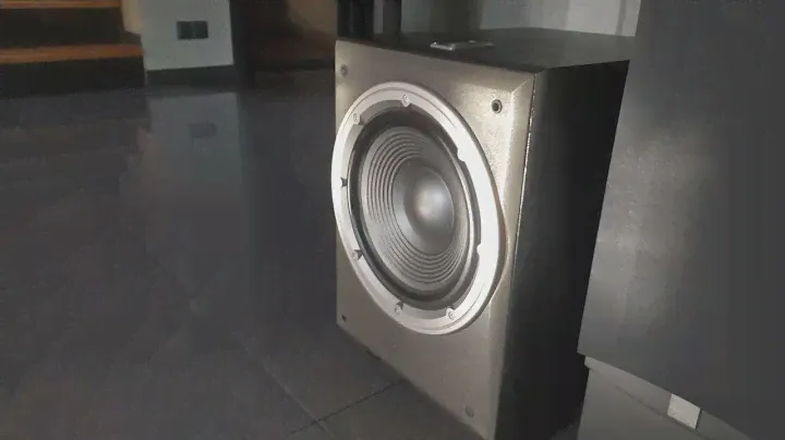 subwoofer aktywny JBL E150P/230