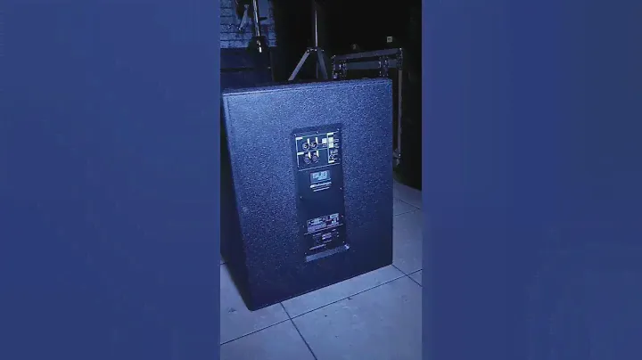 SUB BAJO DB TECHNOLOGIES SUB 618