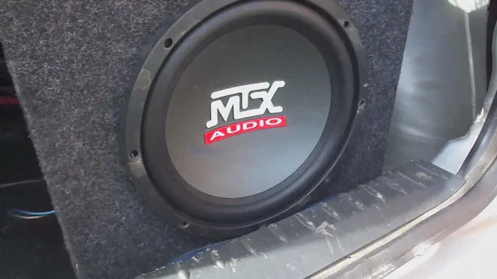 САБВУФЕР   MTX 10 и усилитель Audio Nova 1.600 .
