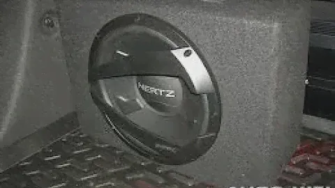 Hertz DBX 30.3 subwoofer test