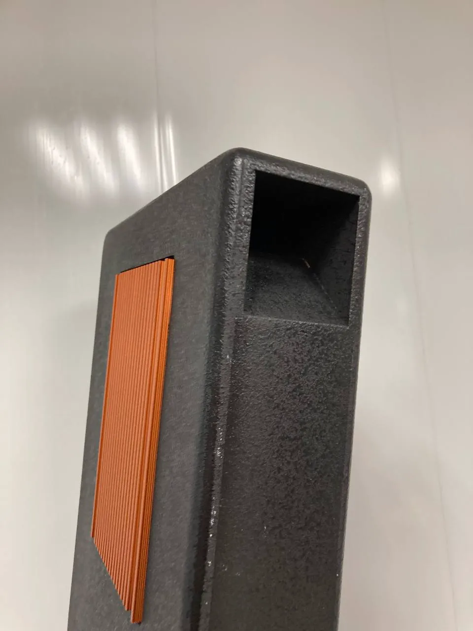 Сабвуфер активный DL Audio Barracuda 8A Underseat-2