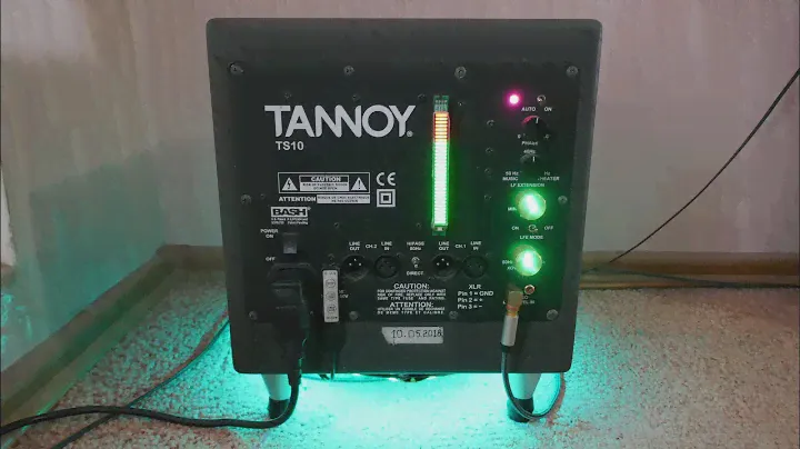 Сабвуфер Tannoy TS10 — светодиодная подсветка, звуковой индикатор.
