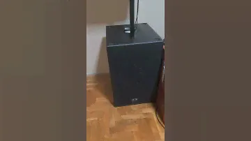 Dynacord Variline Sub 18 70% volume