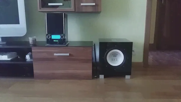 Mcintosh rs100, Rel T9i