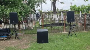 JBL EON SETUP EON 715/EON 718S outdoor low bass test!!!