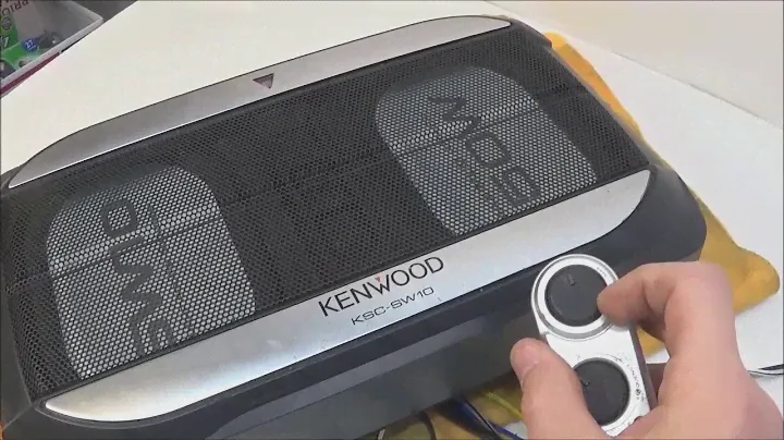Kenwood KSC-SW10 Powered Enclosed Subwoofer Under-Seat