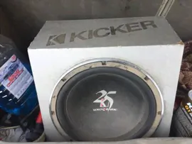сабвуфер kicker solobaric